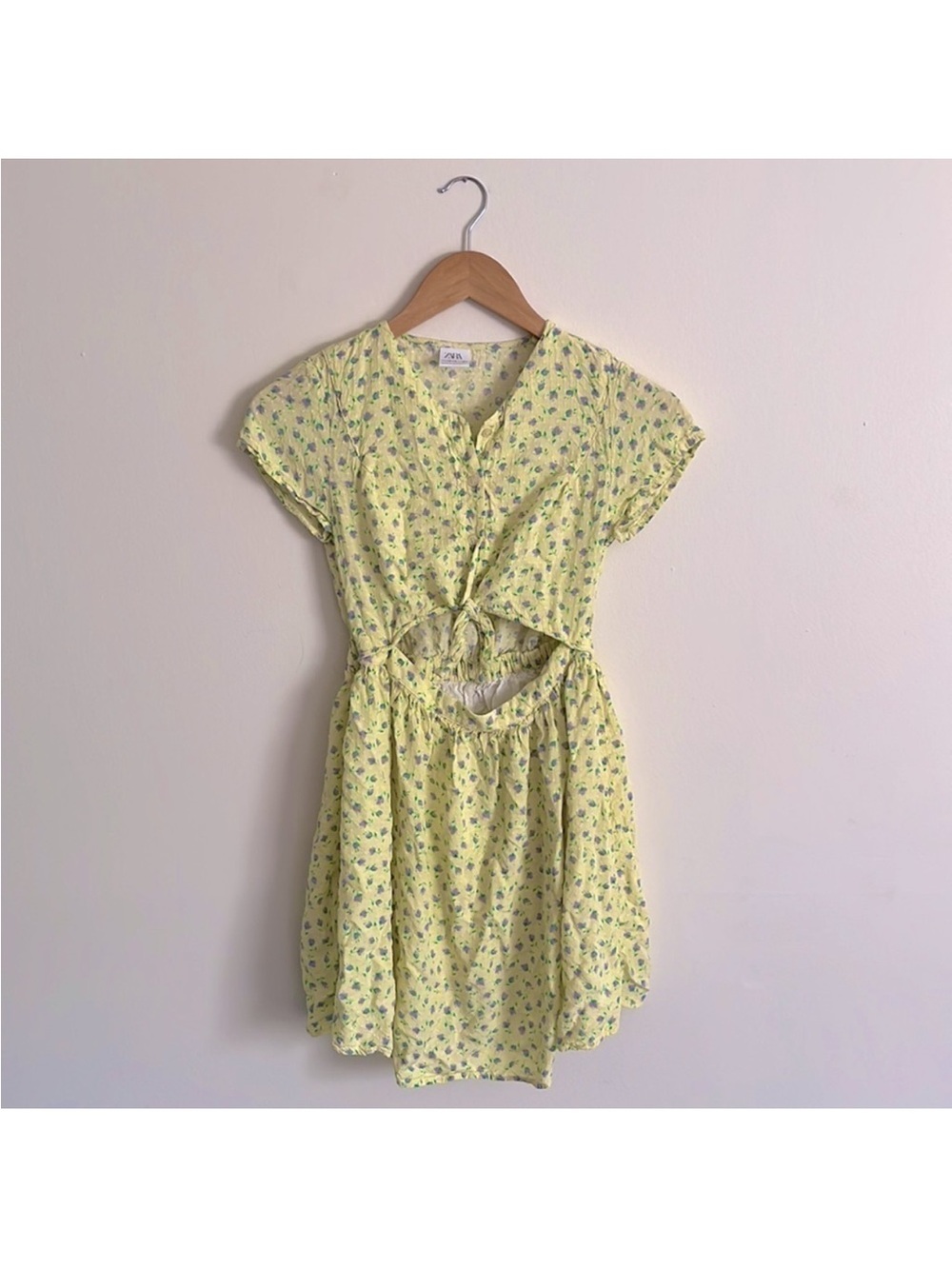 Zara Pale Yellow Mini Dress with cut out